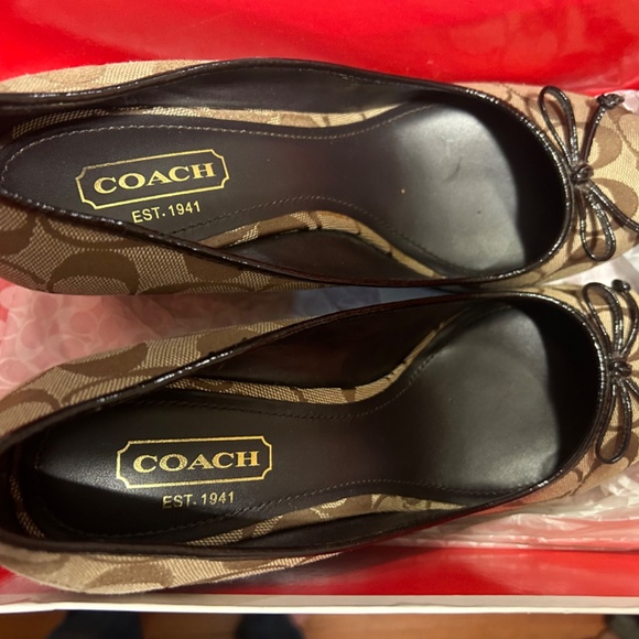 Coach Pumps - Picture 2 of 2